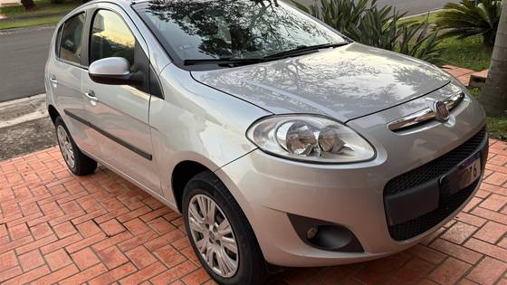 FIAT PALIO 1.6 MPI ESSENCE 16V FLEX 4P MANUAL